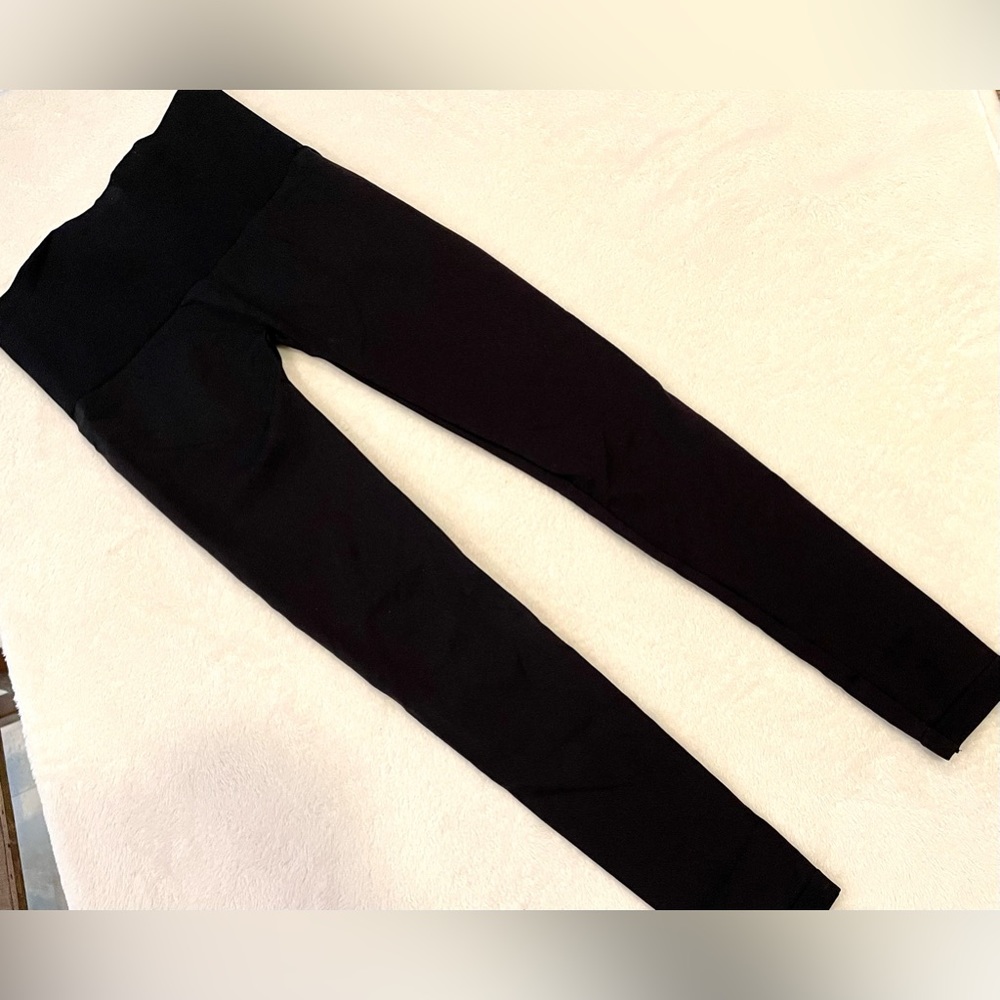Spanx Tummy Control lightweight leggings